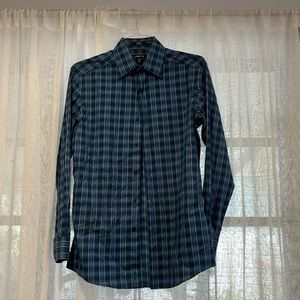 Claiborne slim fit 100% cotton 14, 14 1/2 size for men